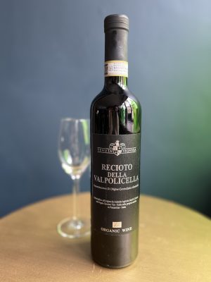 Product shot of Recioto della Valpolicella DOCG u2013 Premium Italian Dessert Wine (50cl) bottle shot u2013 Italian wine u2013 shop Recioto della Valpolicella DOCGu2026