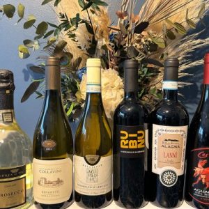 Studio image of Wine Essentials Selection Box bottle shot u2013 Italian wine u2013 buy Wine Essentials Selection Box online in the UK u2013 premium Italian wine seu2026