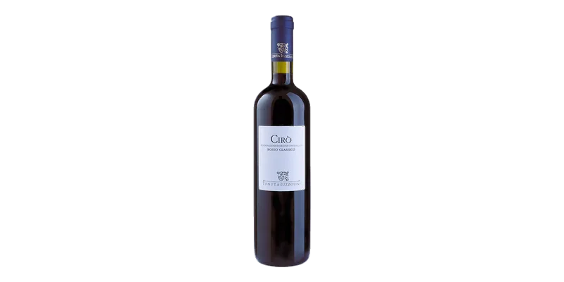 Studio image of Gaglioppo wine bottle shot u2013 Italian red wine u2013 buy Gaglioppo wine online in the UK