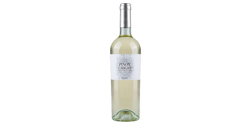 Studio image of Pinot Grigio wine bottle shot u2013 Italian white wine u2013 buy Pinot Grigio wine online in the UK