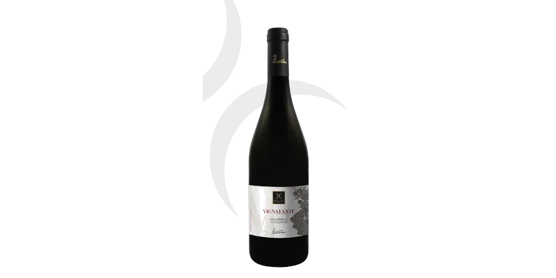 Studio image of Le Cimate Vignafante Umbria IGT Rosso u2013 Elegant Italian Red Blend wine bottle shot u2013 Italian red wine u2013 buy Le Cimate Vignafante Umbriau2026